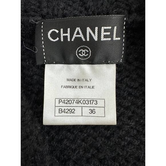 Chanel Wool-Blend Knit Vest, Size FR36 (XS-S) - Picture 5 of 6